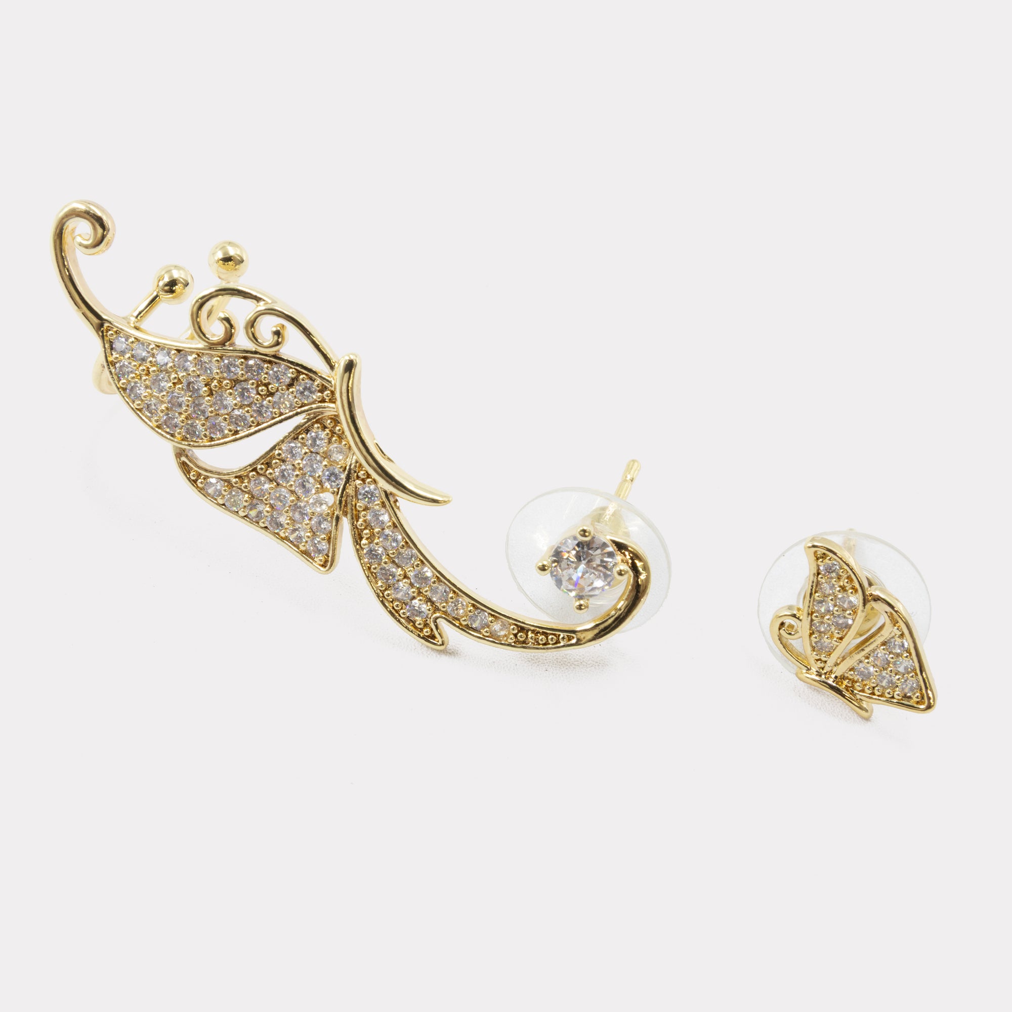 Arete Dorado Trepador con Piedras M3 Oro Laminado