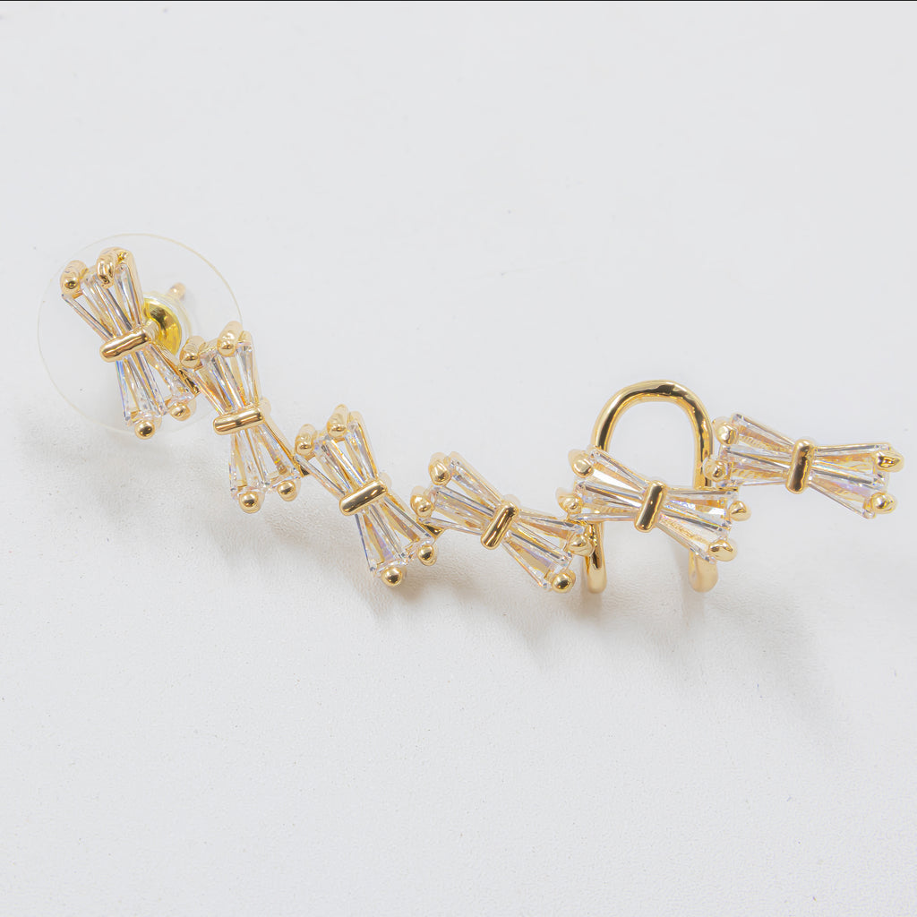 Arete Dorado Trepador con Piedras M1 Oro Laminado