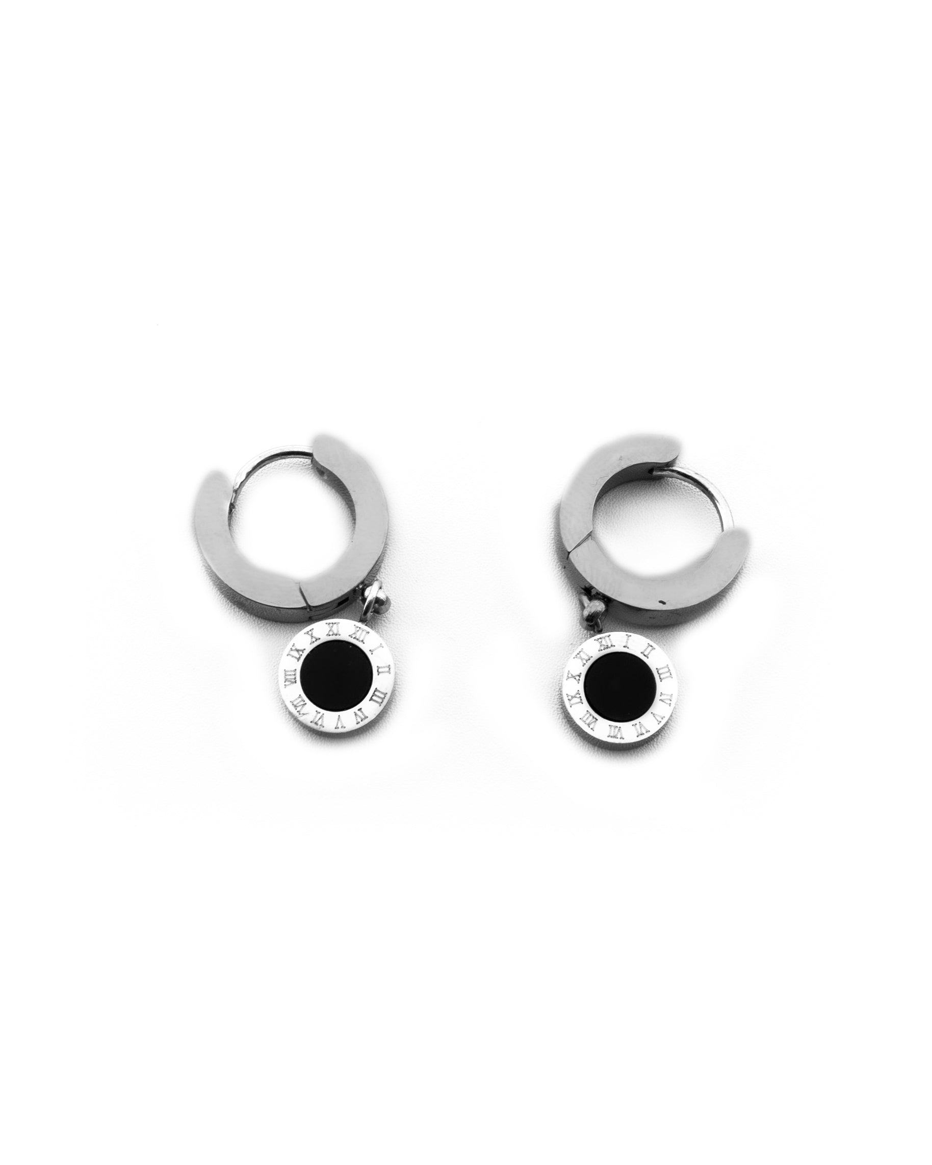 ARETES HUGGIES M3 ORO LAMINADO