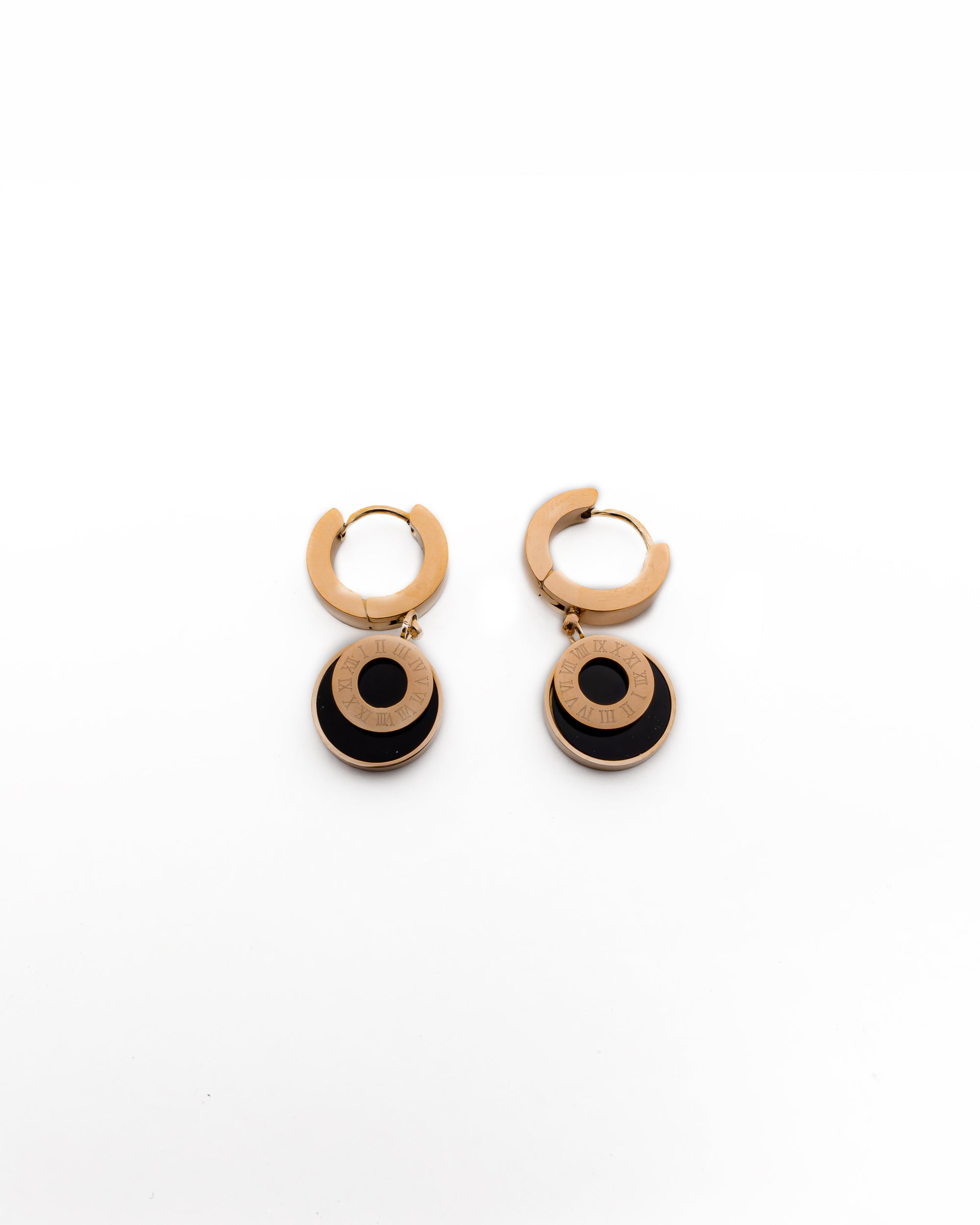 ARETES HUGGIES M3 ORO LAMINADO