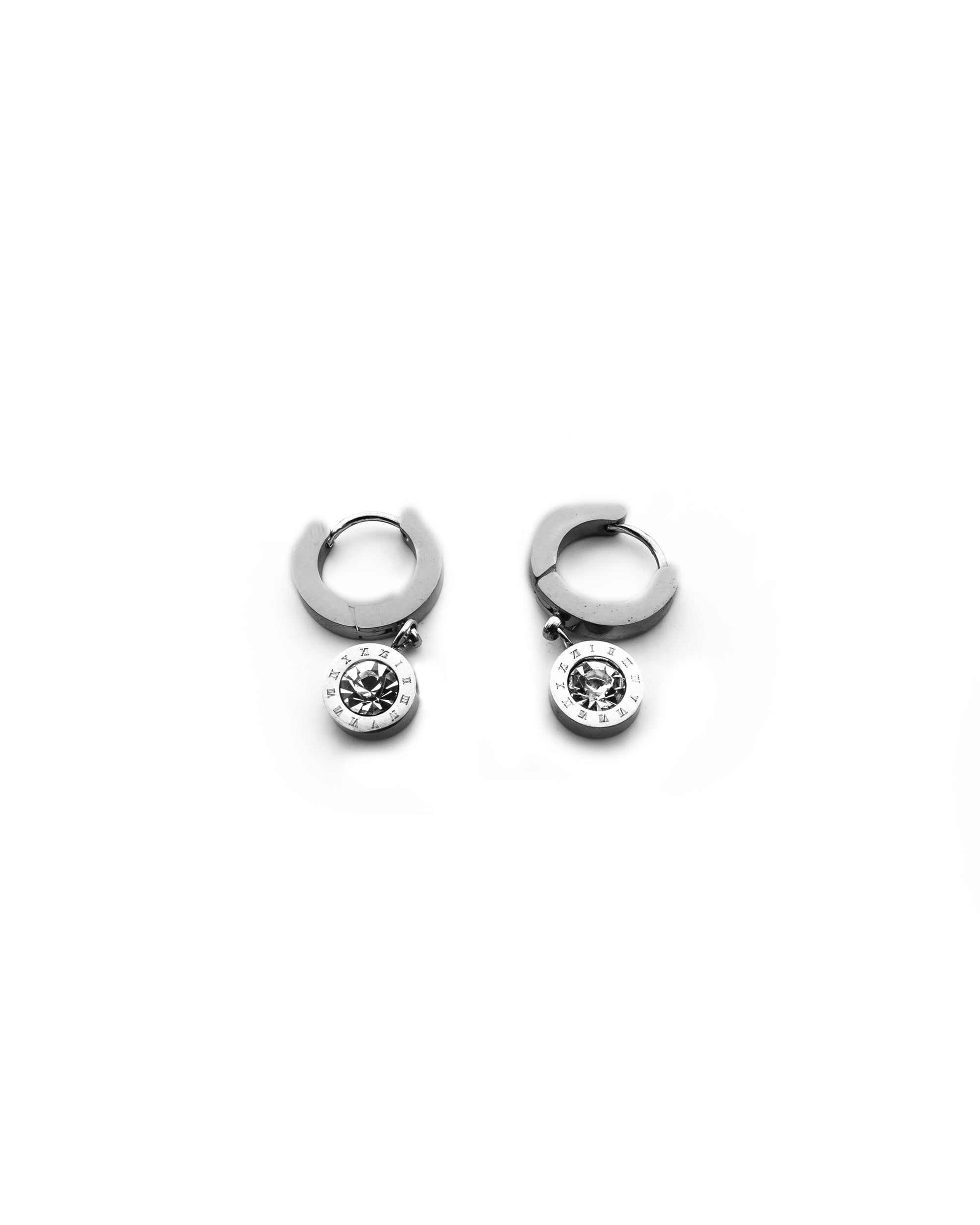 ARETES HUGGIES M4 ORO LAMINADO