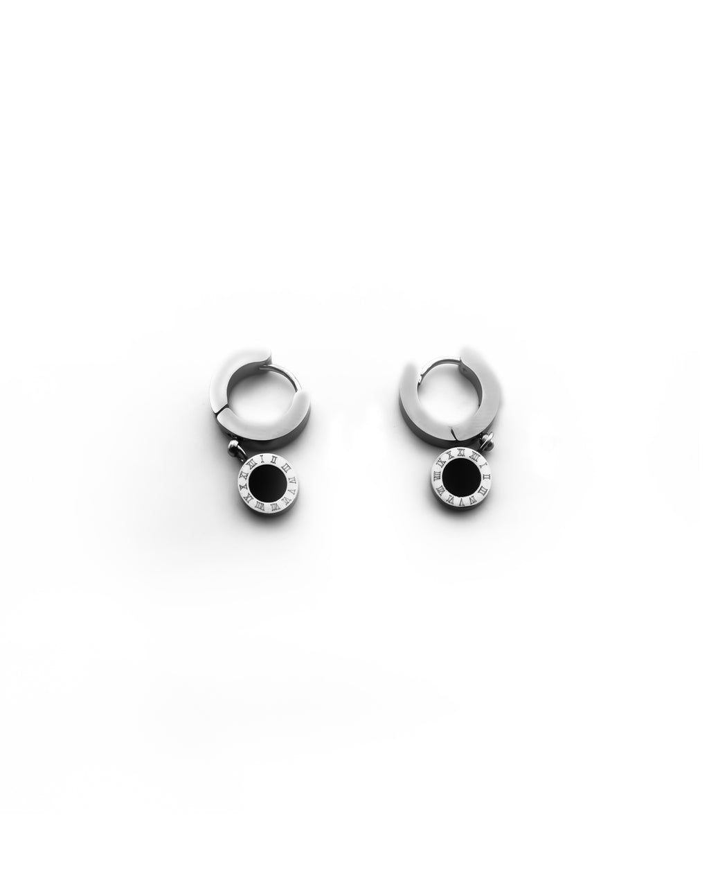 ARETES HUGGIES M4 ORO LAMINADO