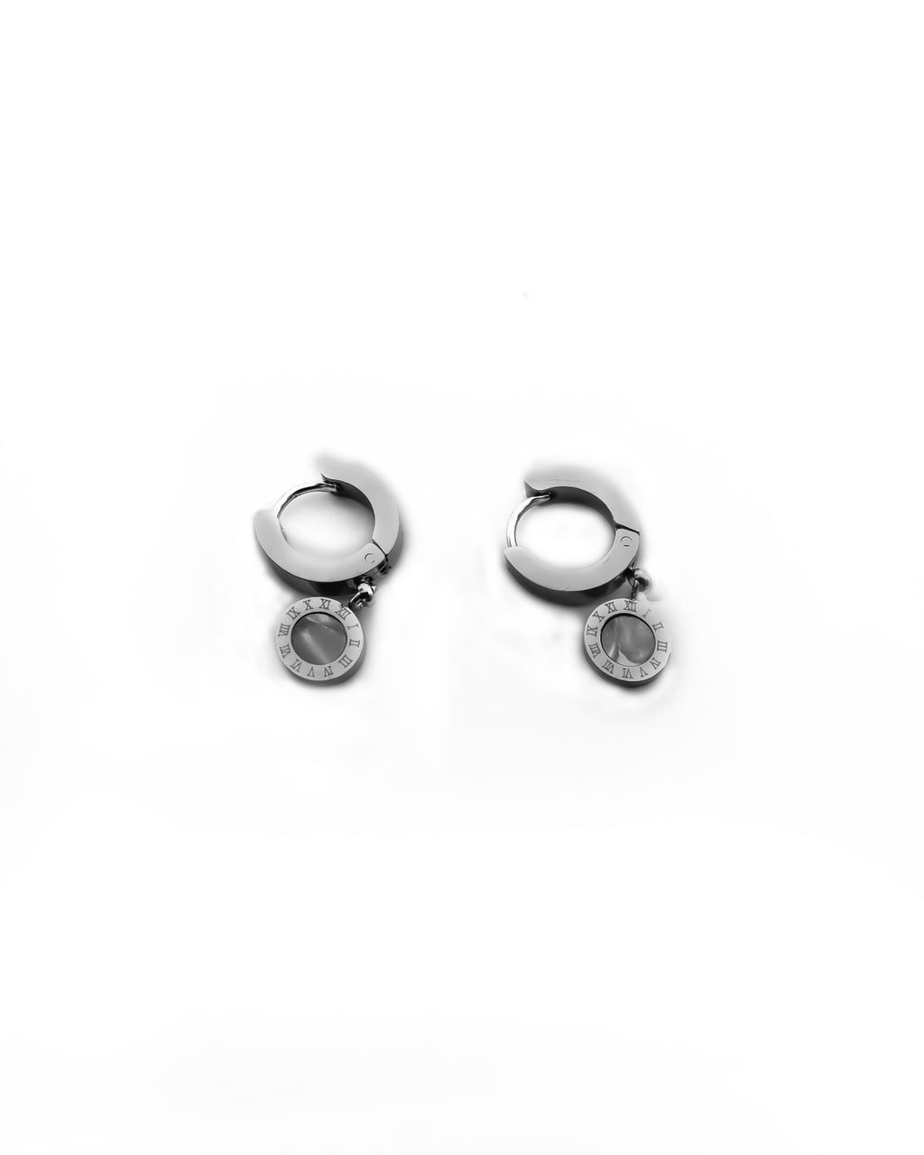 ARETES HUGGIES M4 ORO LAMINADO