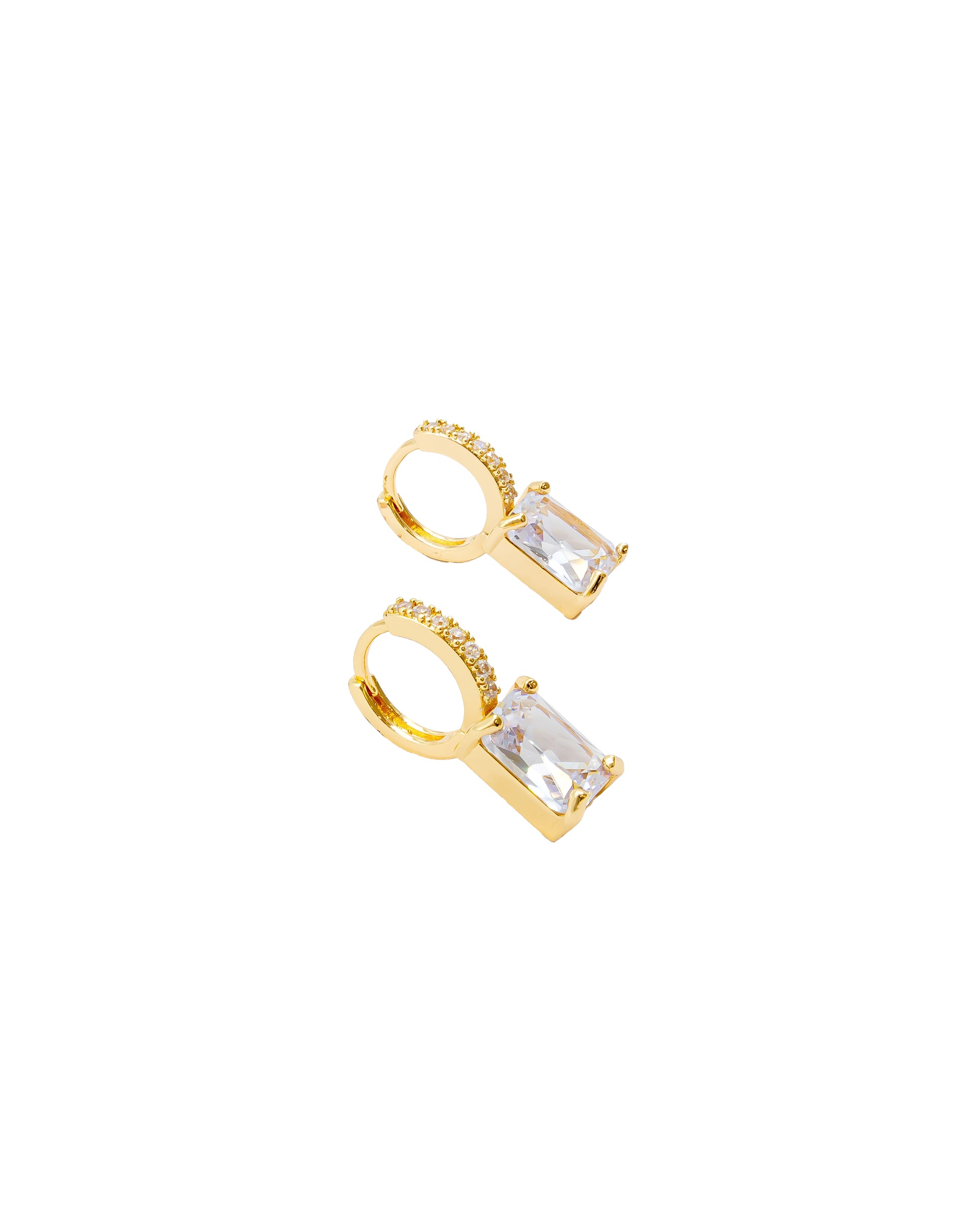 Aretes Dorados con Piedras M1 Oro Laminado