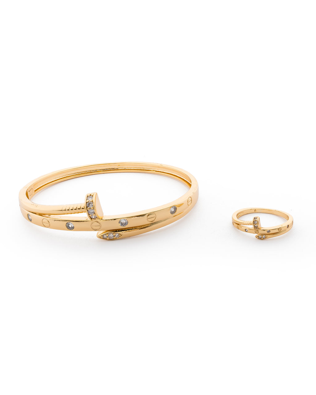 Conjunto Dorado De Brazalete y Anillo M4 Oro Laminado