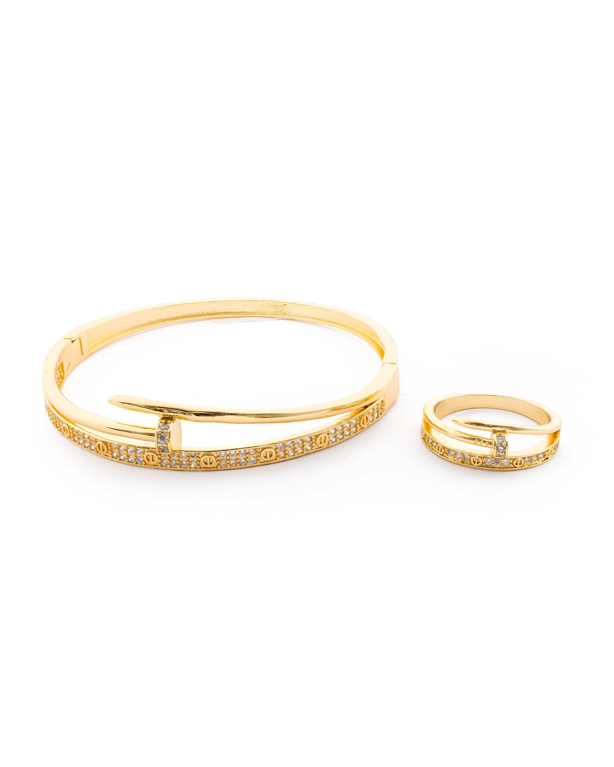 Conjunto Dorado De Brazalete y Anillo M14 Oro Laminado