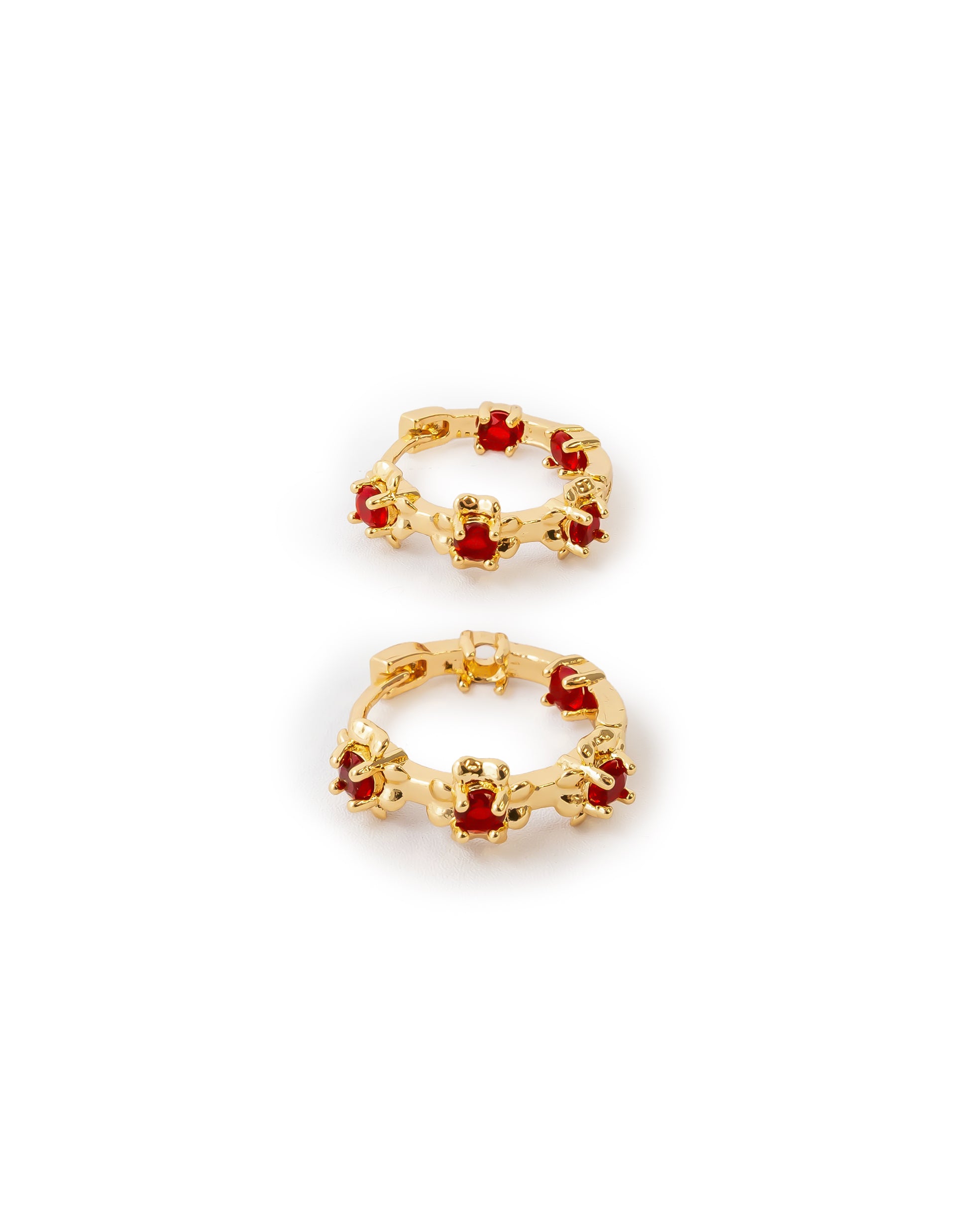 Aretes Huggies Dorados M3 ORO LAMINADO