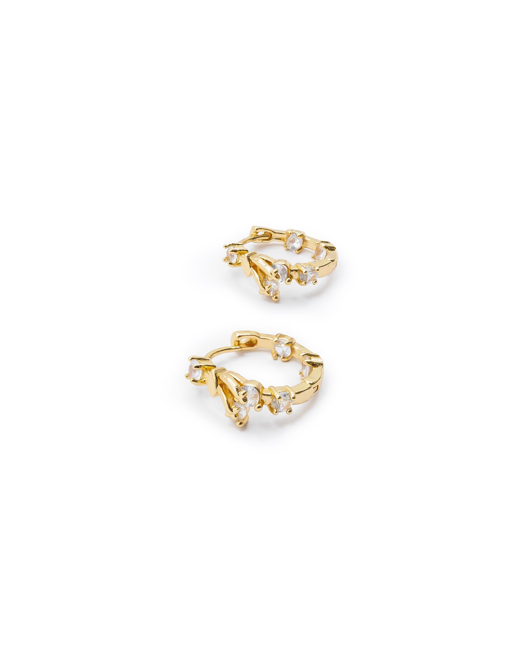 Aretes Huggies Dorados M4 ORO LAMINADO