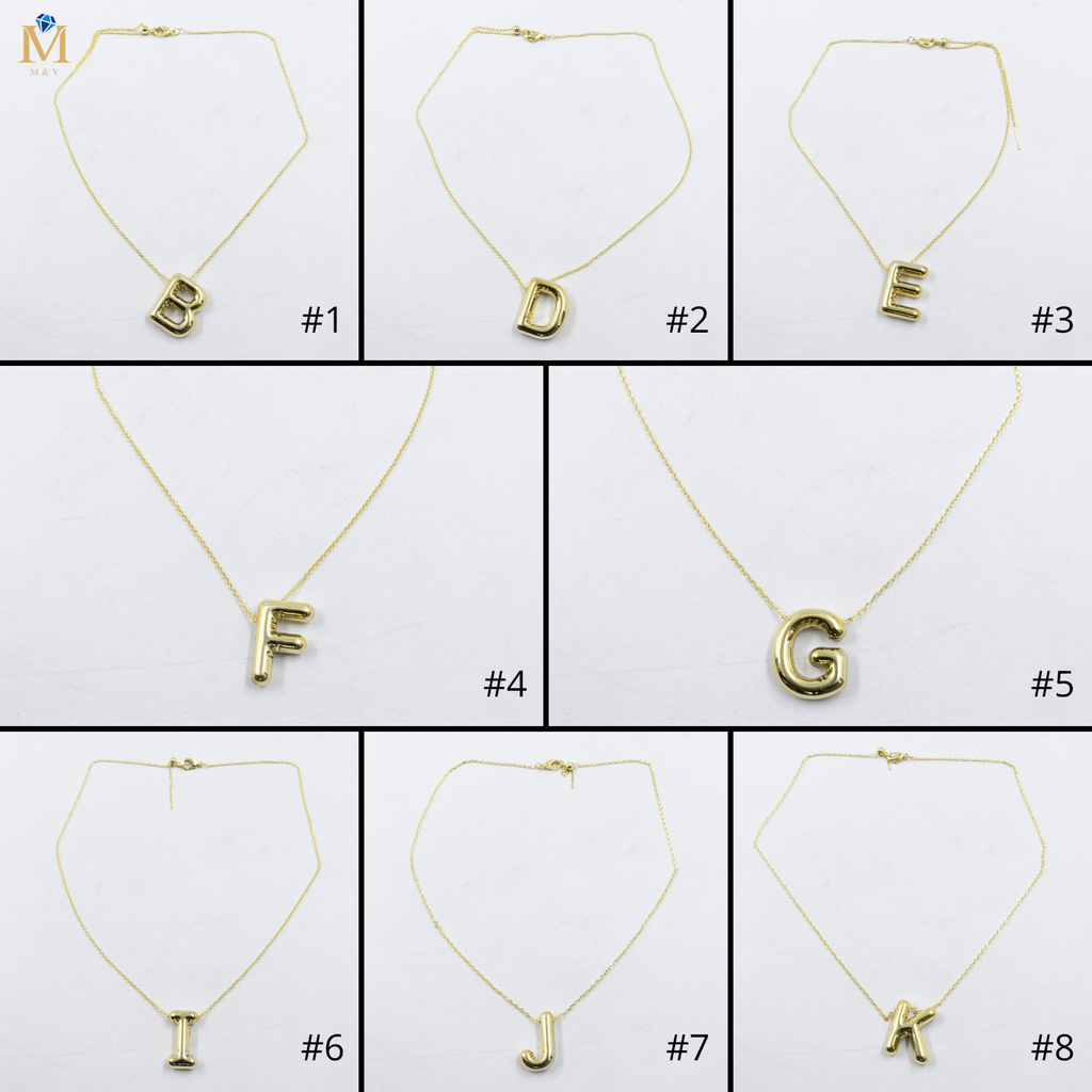 Collar Dorado con Dije de letras Grandes M1 Oro Laminado