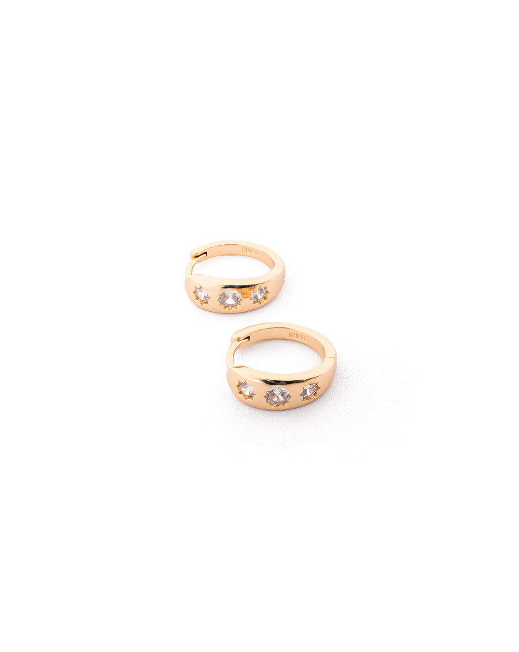 Aretes con piedras M2 Oro laminado
