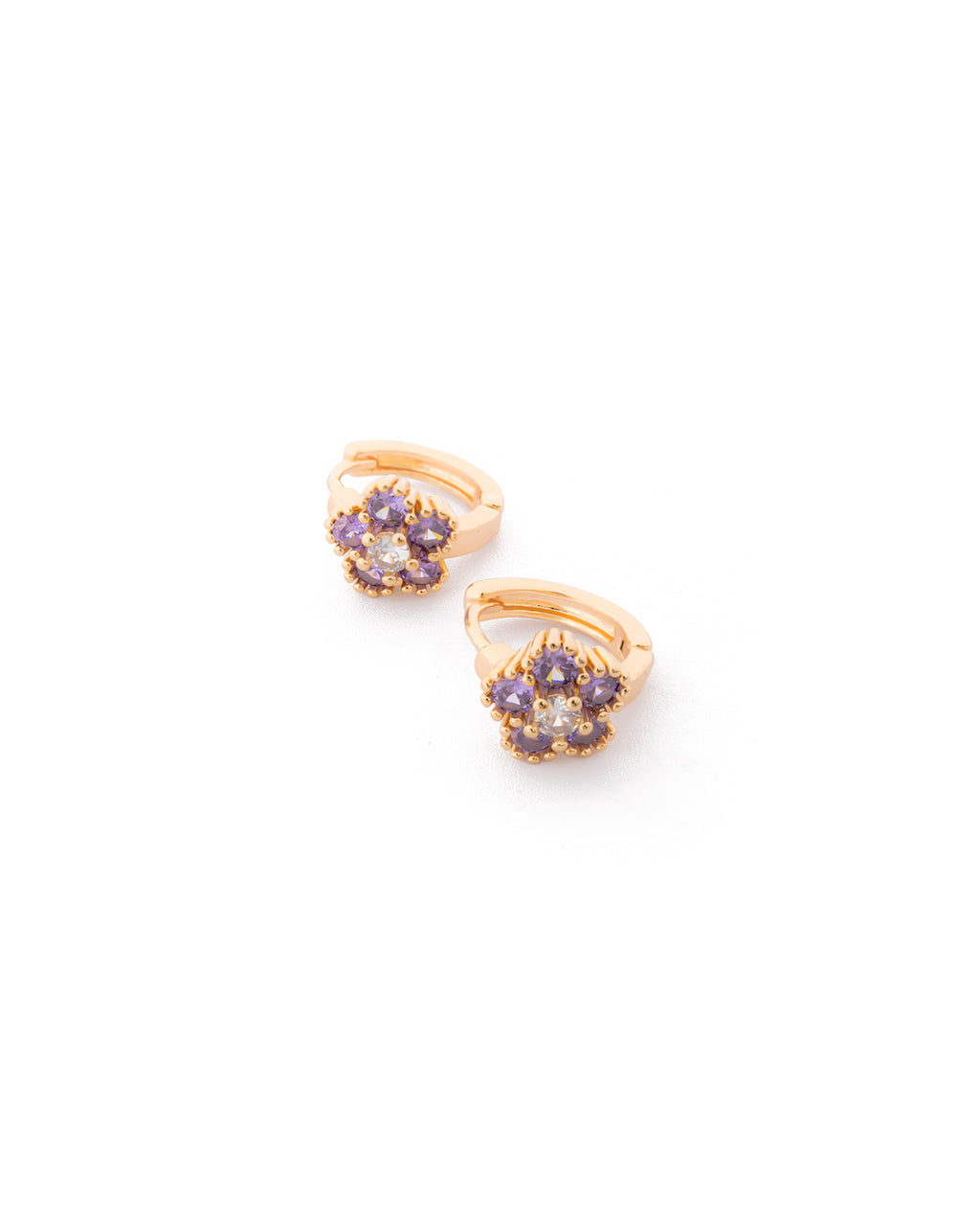 Aretes con piedras M8 Oro laminado
