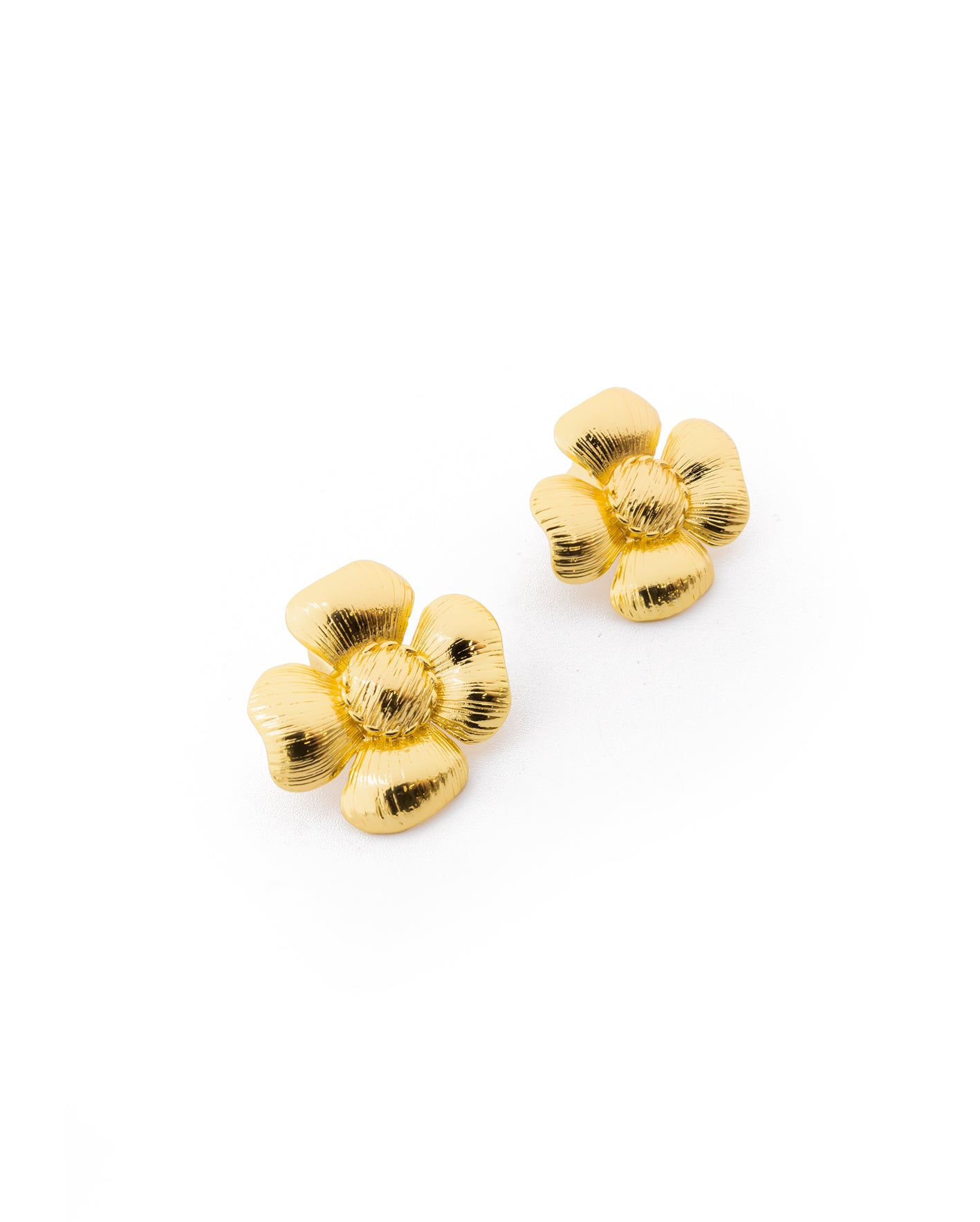 Aretes Dorados con Piedras M4 Oro Laminado