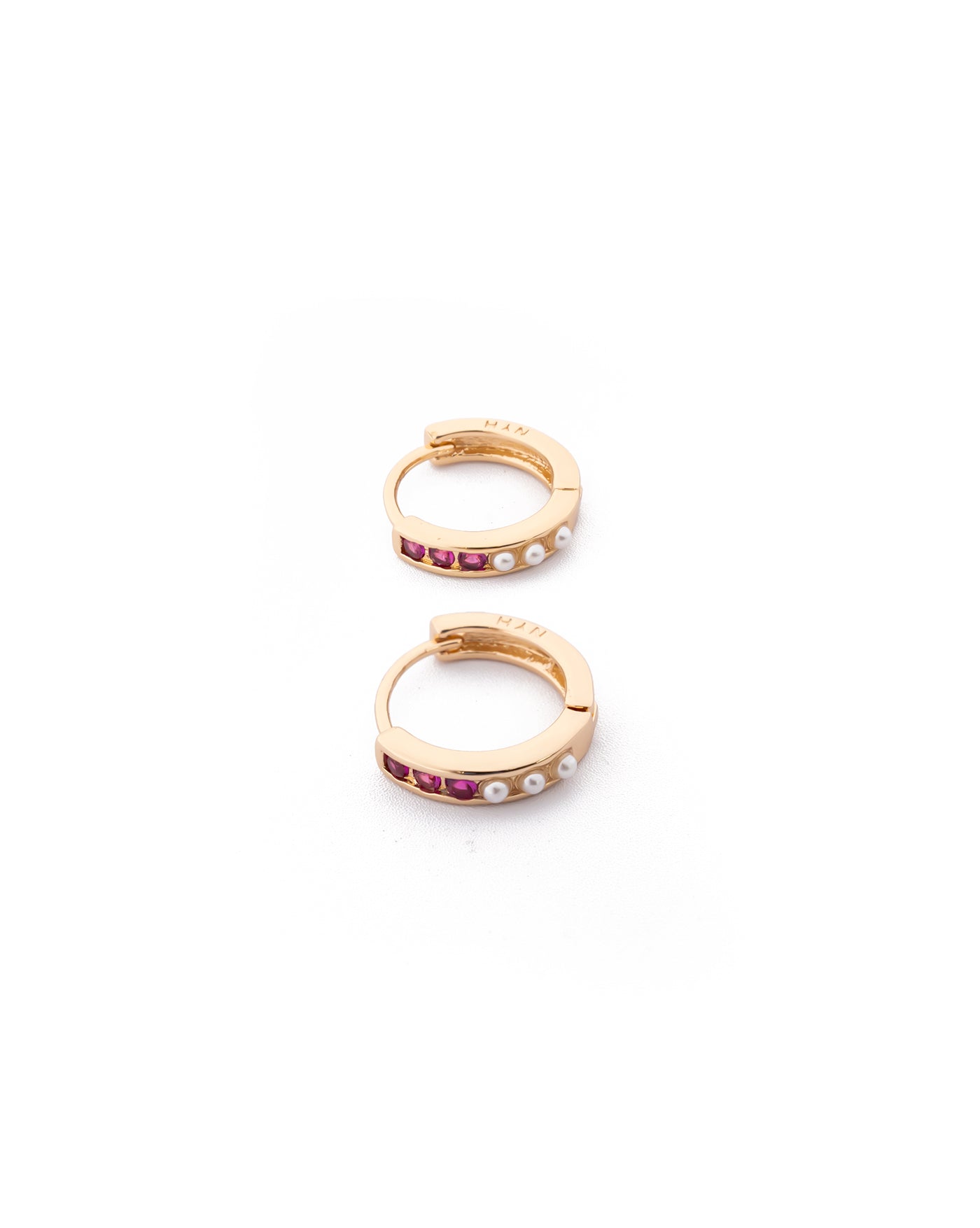 Aretes con piedras M3 Oro laminado
