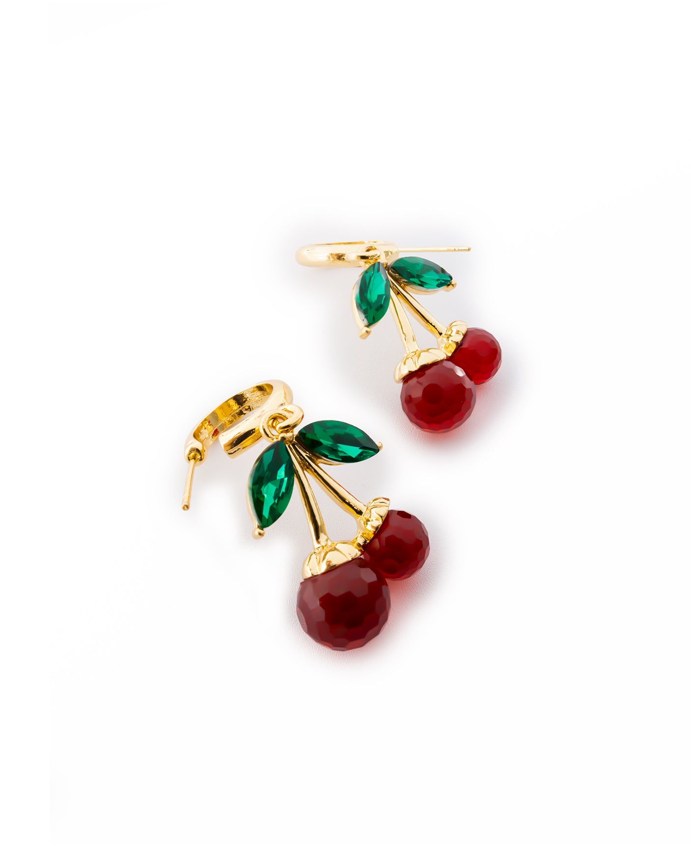 Aretes Dorados Cereza M7 Oro Laminado