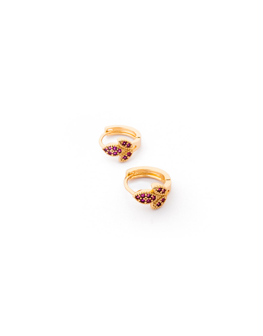 Aretes con piedras M5 Oro laminado