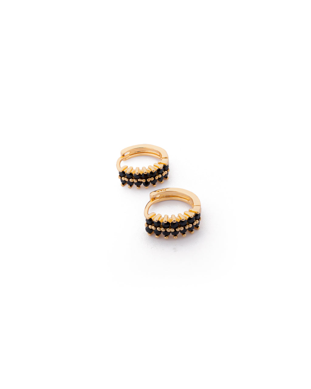 Aretes con piedras M4 Oro laminado