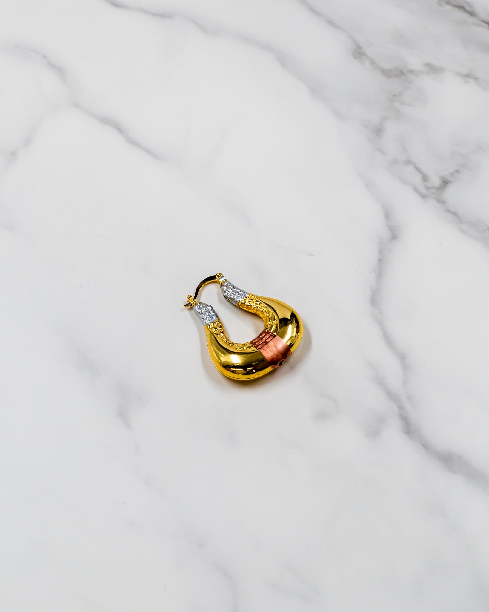 Aretes tipo canasta - M2 Oro Laminado