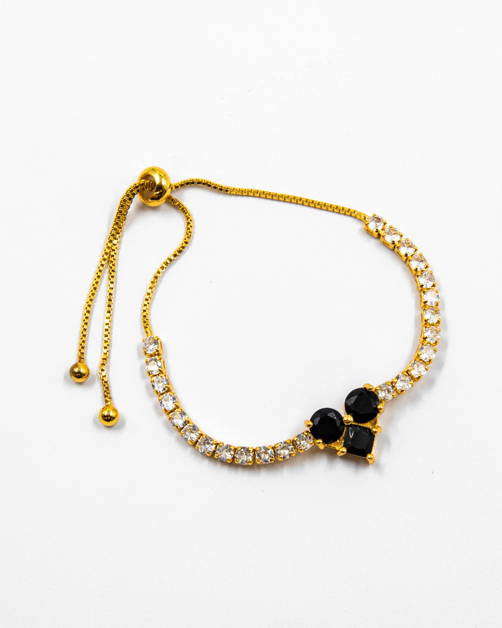 Pulsera dorada con piedras y dije de corazón - M3 Oro Laminado