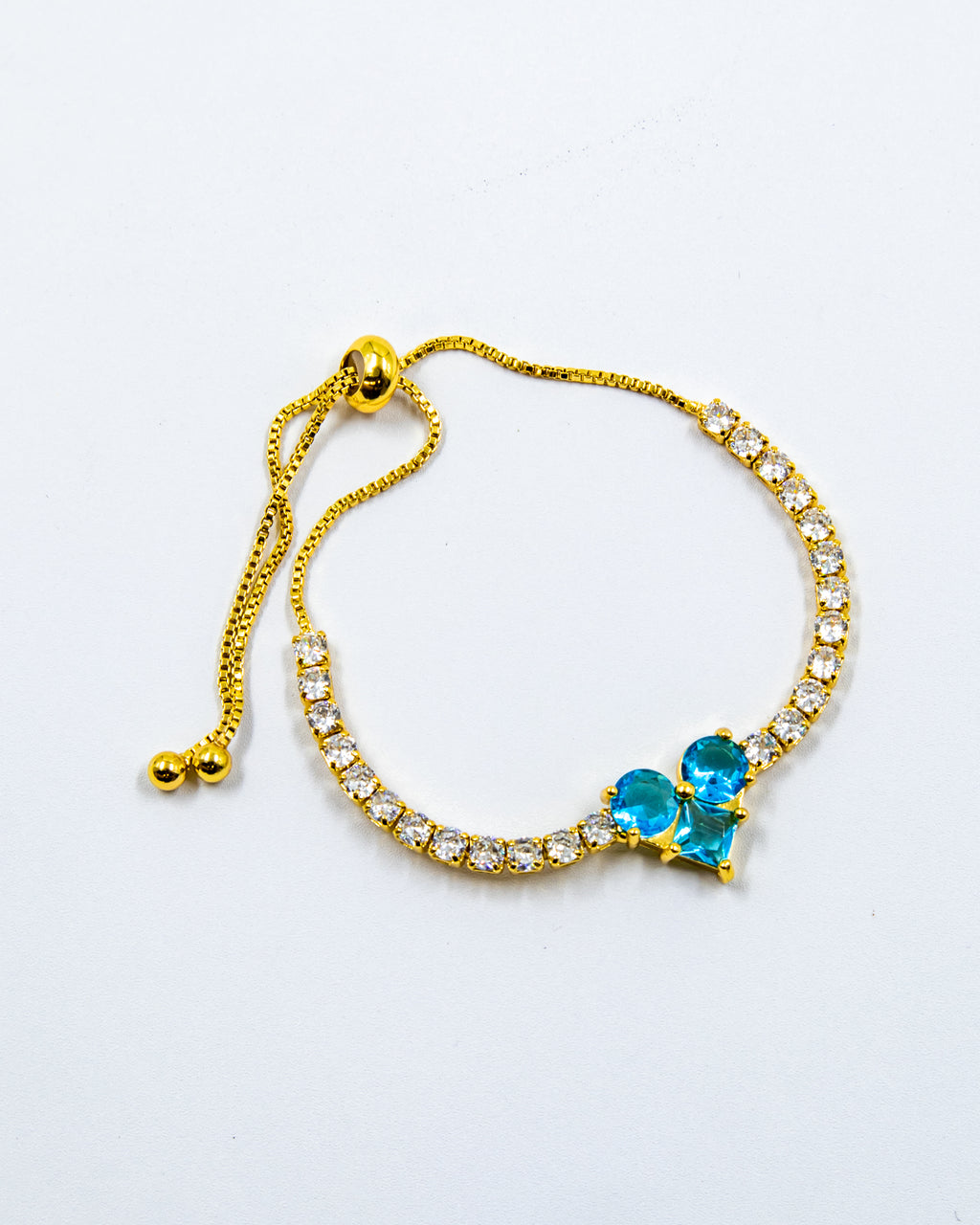 Pulsera dorada con piedras y dije de corazón - M3 Oro Laminado