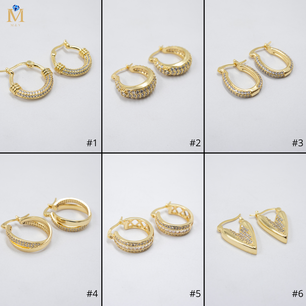 Aretes Dorados con Piedras Blancas M1 Oro Laminado