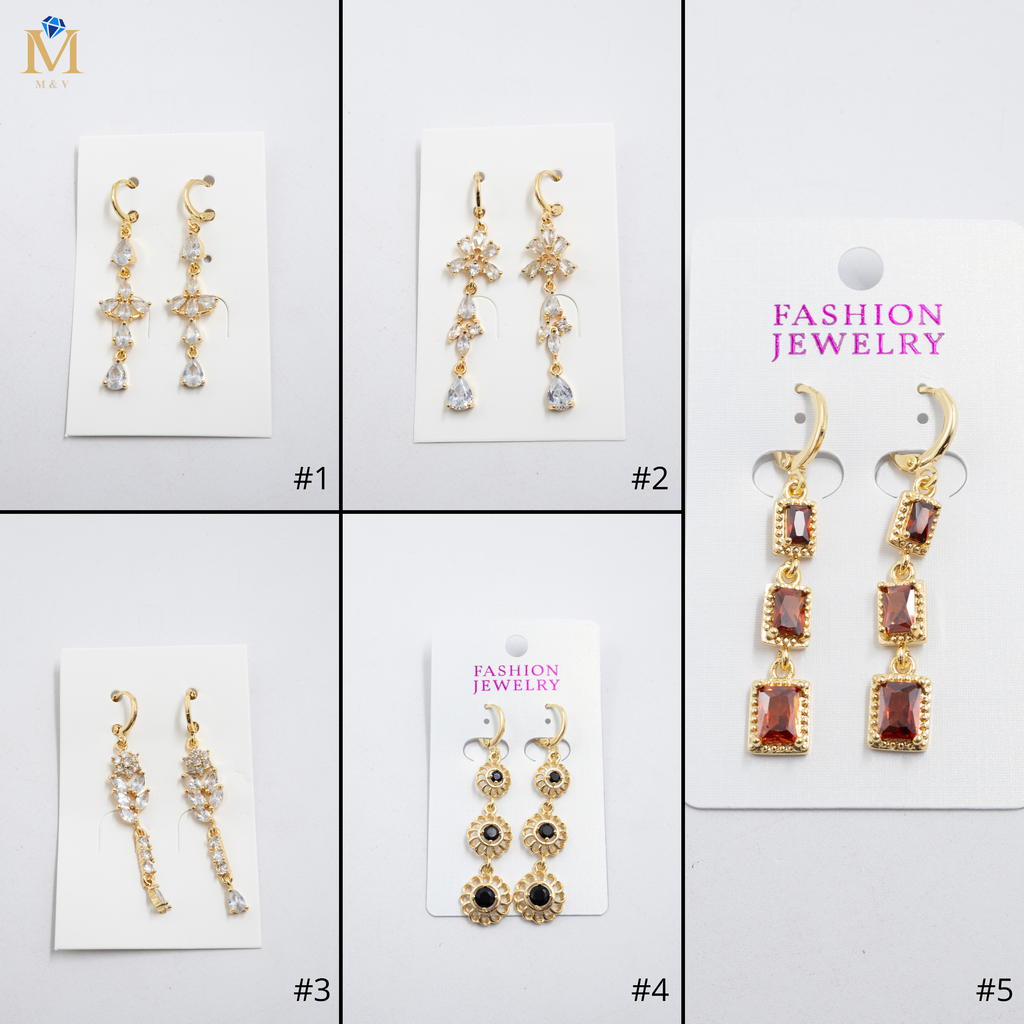 Aretes Largos Dorados con piedras M7 Oro Laminado