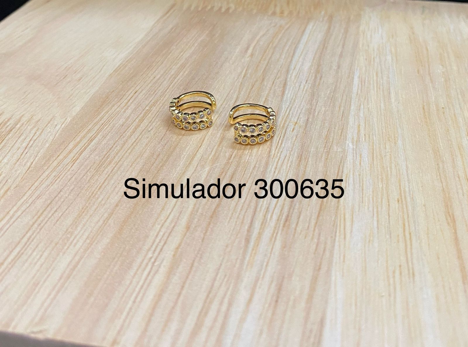 Aretes Simuladores M1 Oro Laminado