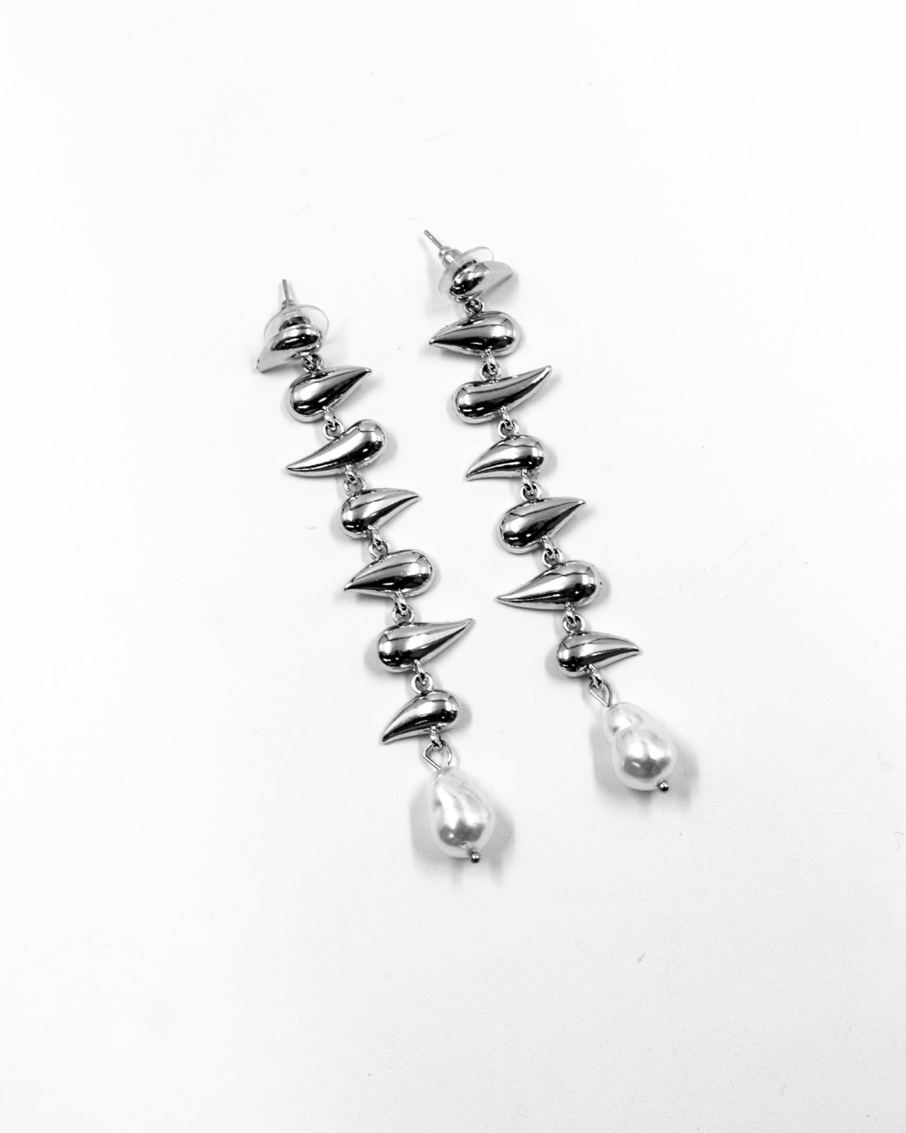ARETES CON PERLAS M1 - ORO LAMINADO